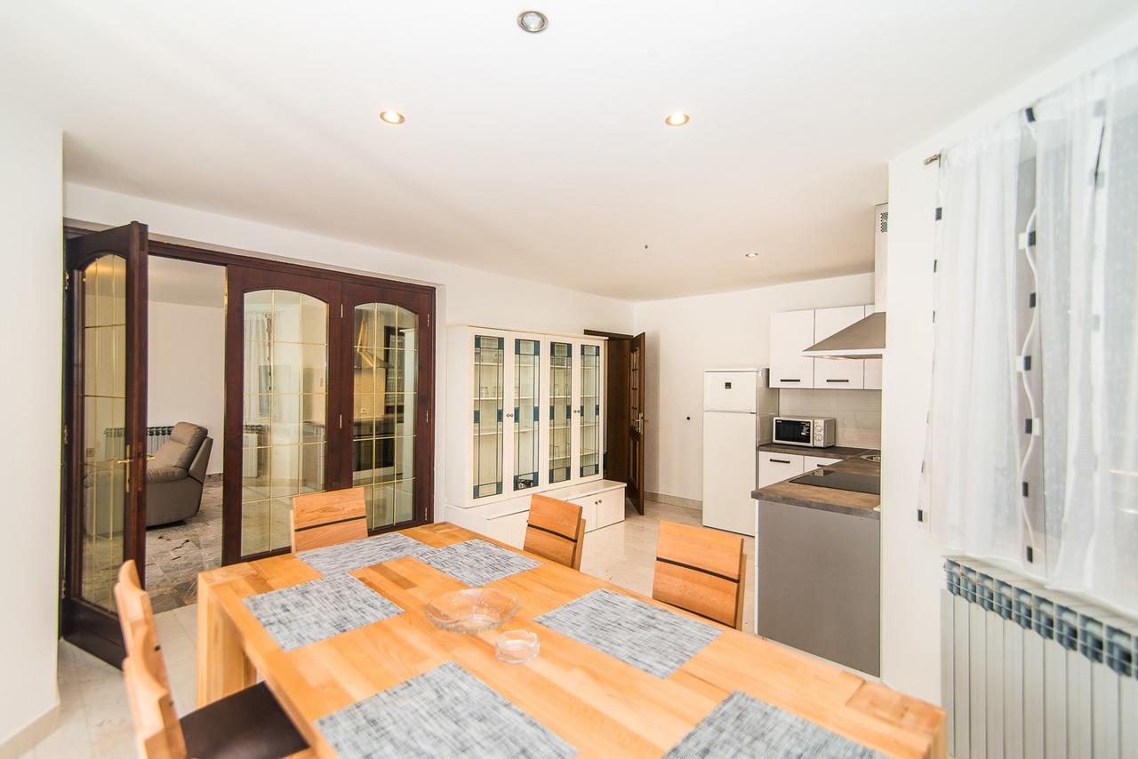 Apartments Dino Porec Exterior photo